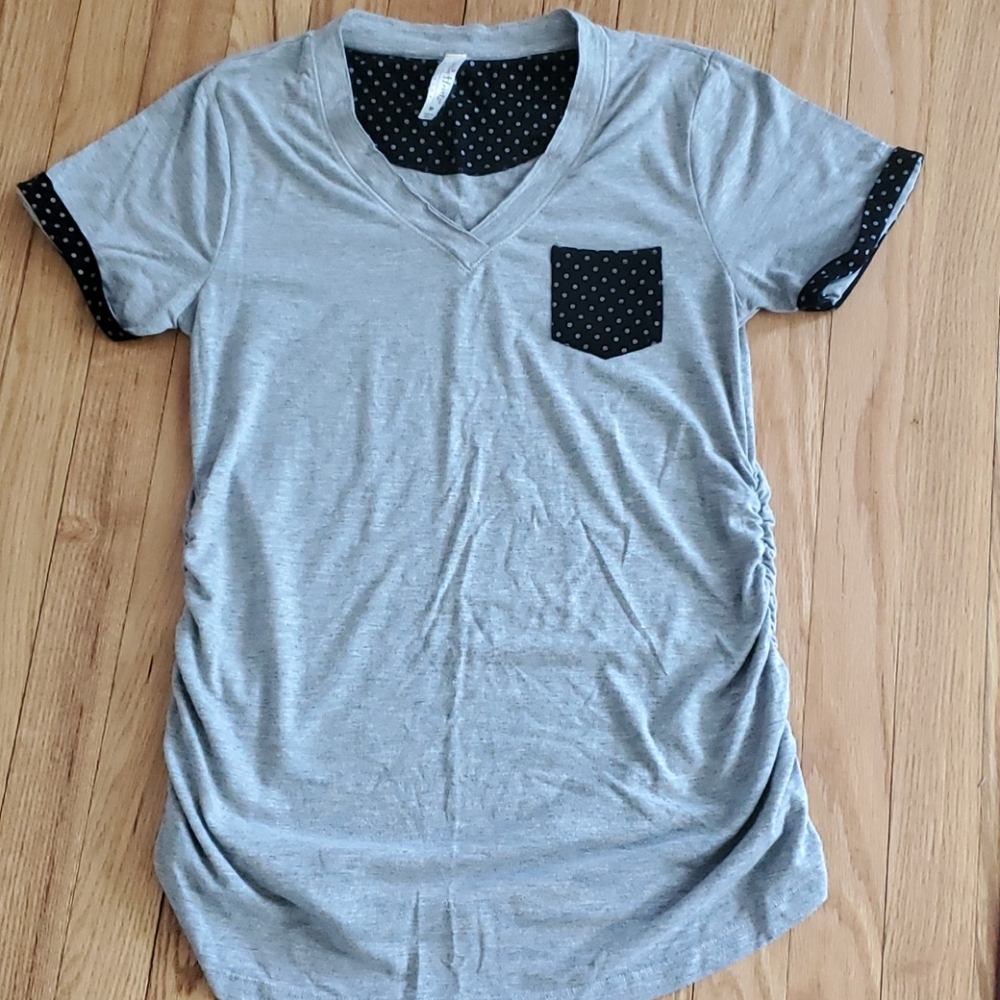 Maternity gray top